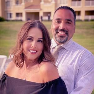 Meet your Posher, Yamil